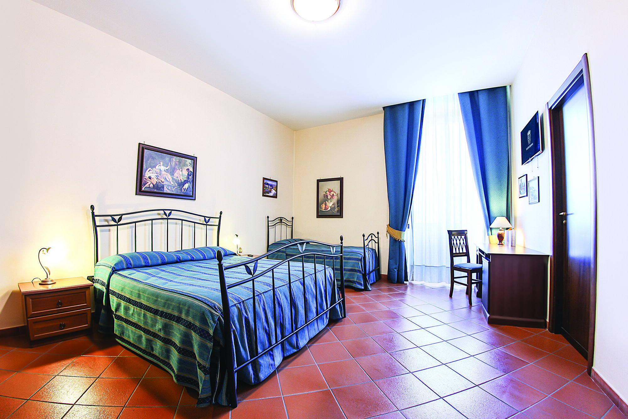 Grand Hotel Capodimonte 2