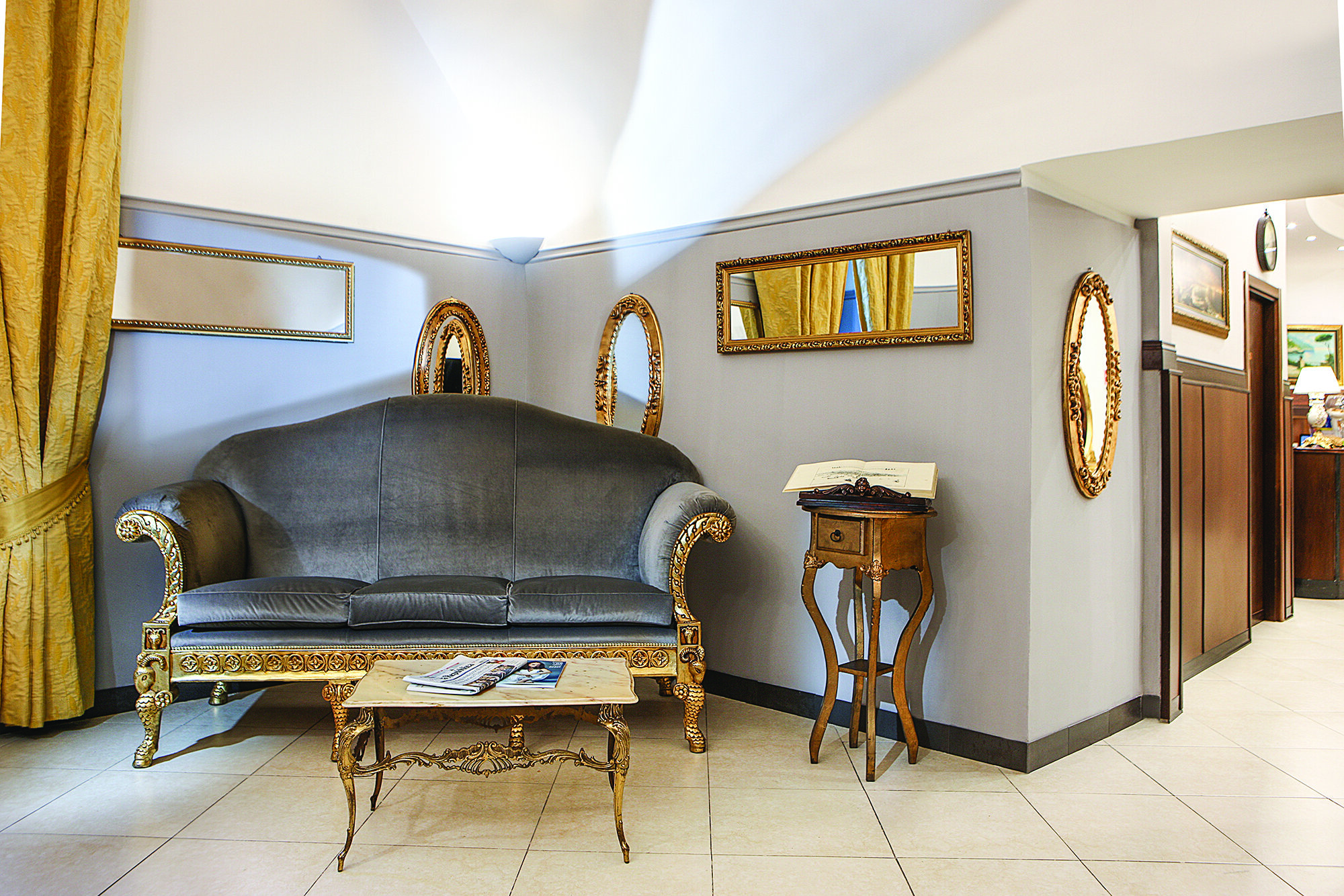 Grand Hotel Capodimonte 4