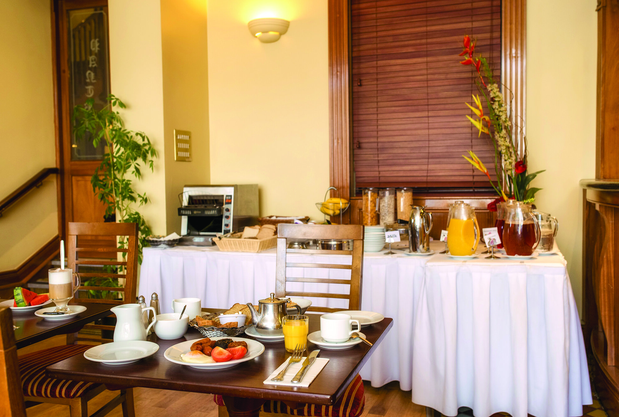 Oranmore Lodge Hotel 2