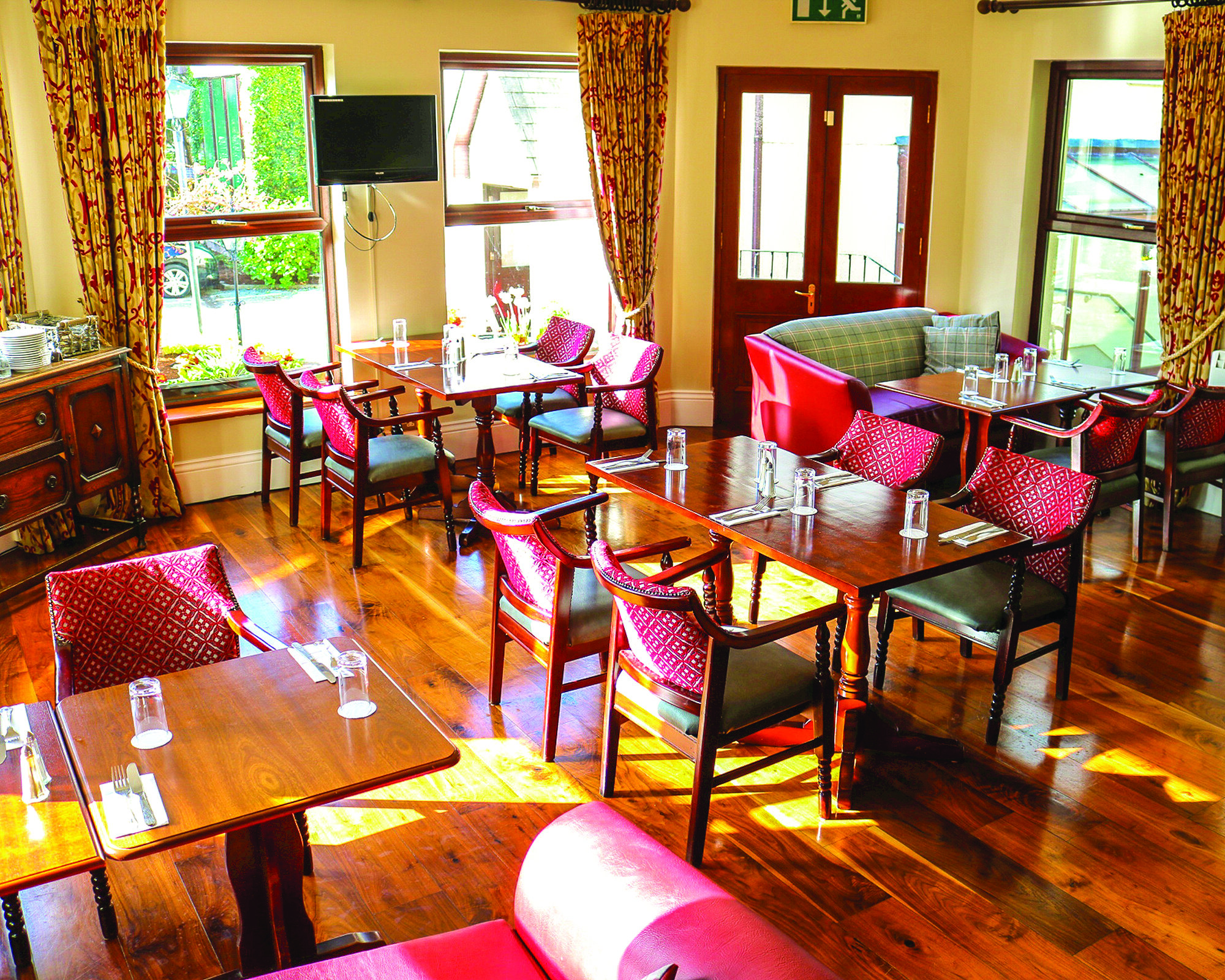 Oranmore Lodge Hotel 2
