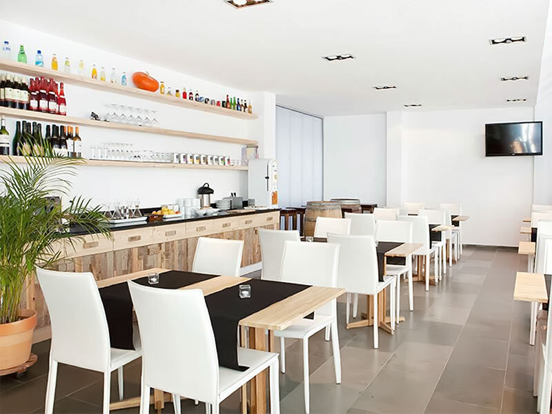 Apparthotel and Spa Cerdanya 2