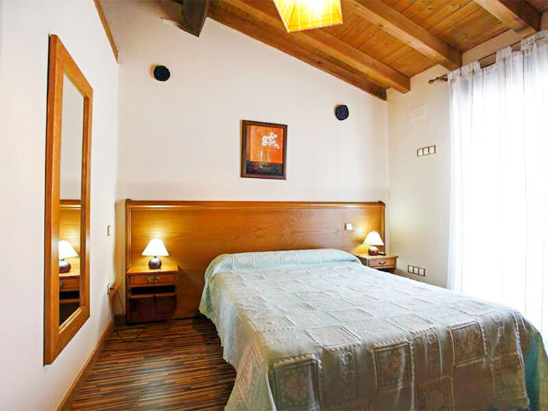 Apartamentos Rurales Hervás y Punto 2