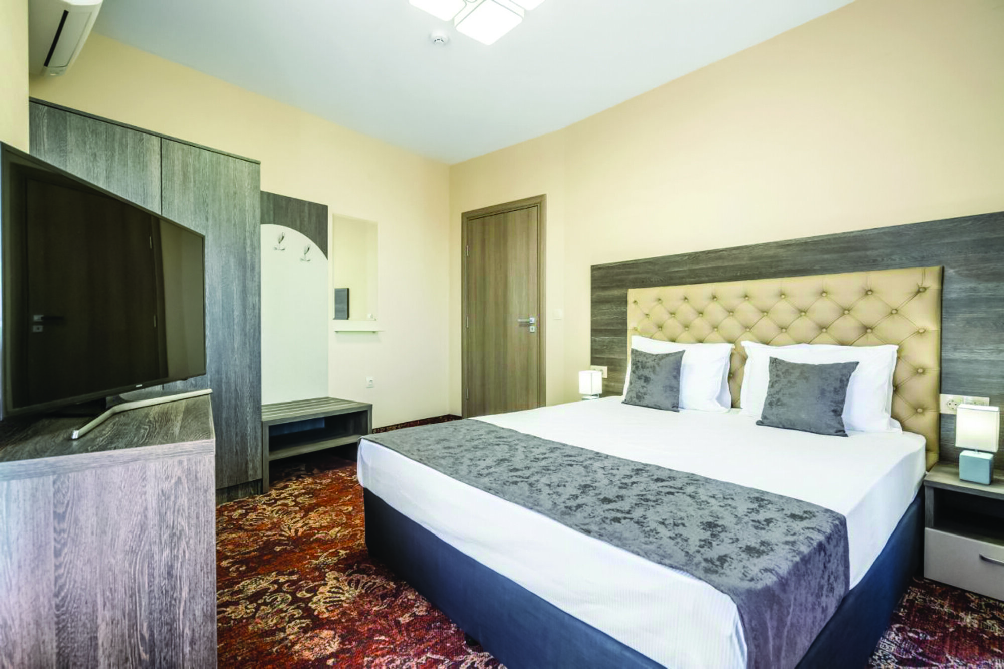Plaza Hotel Plovdiv 2