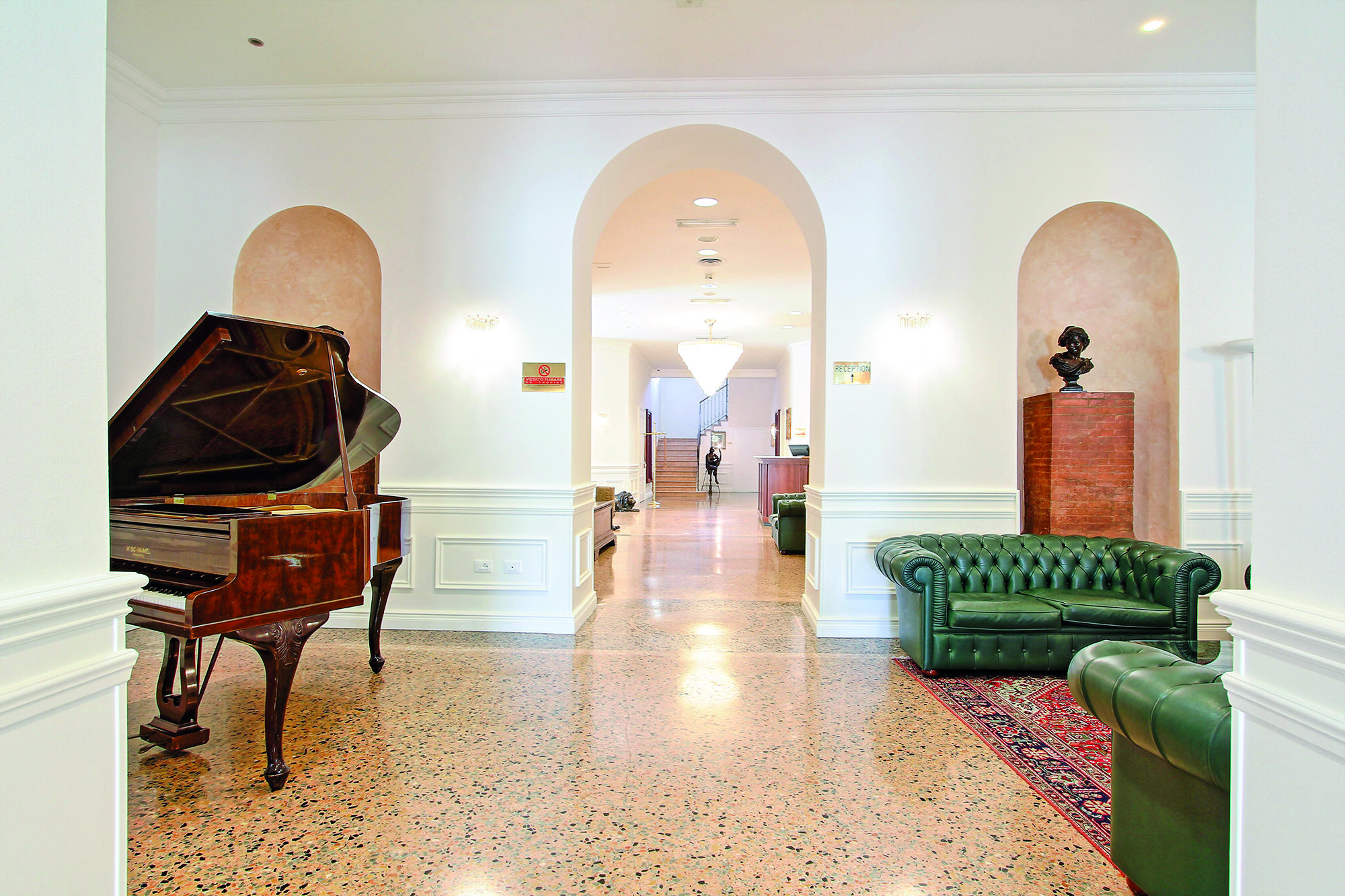 Rechigi Park Hotel 5