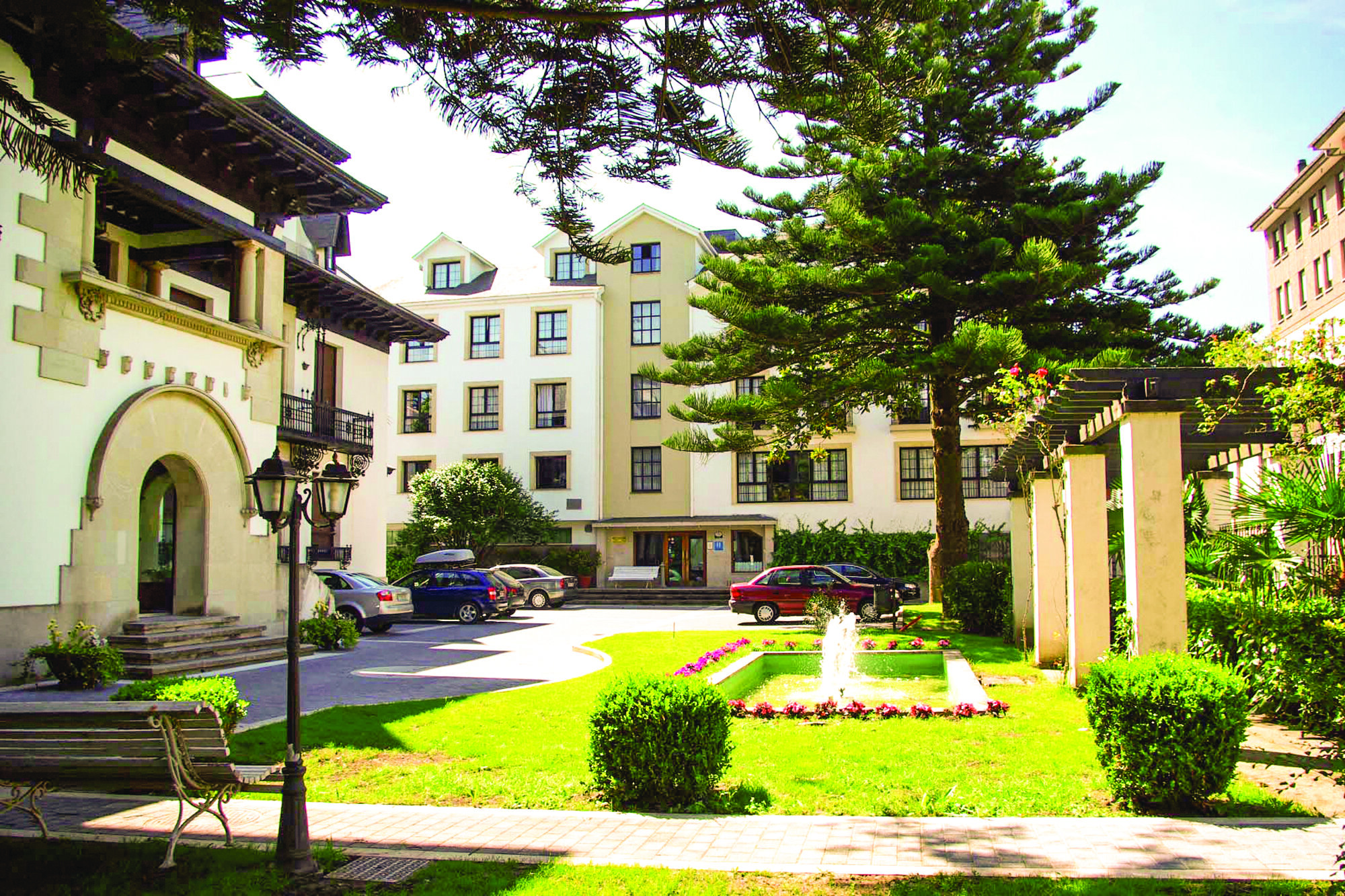 Palacio Arias & Hotel Apartamentos Arias 4