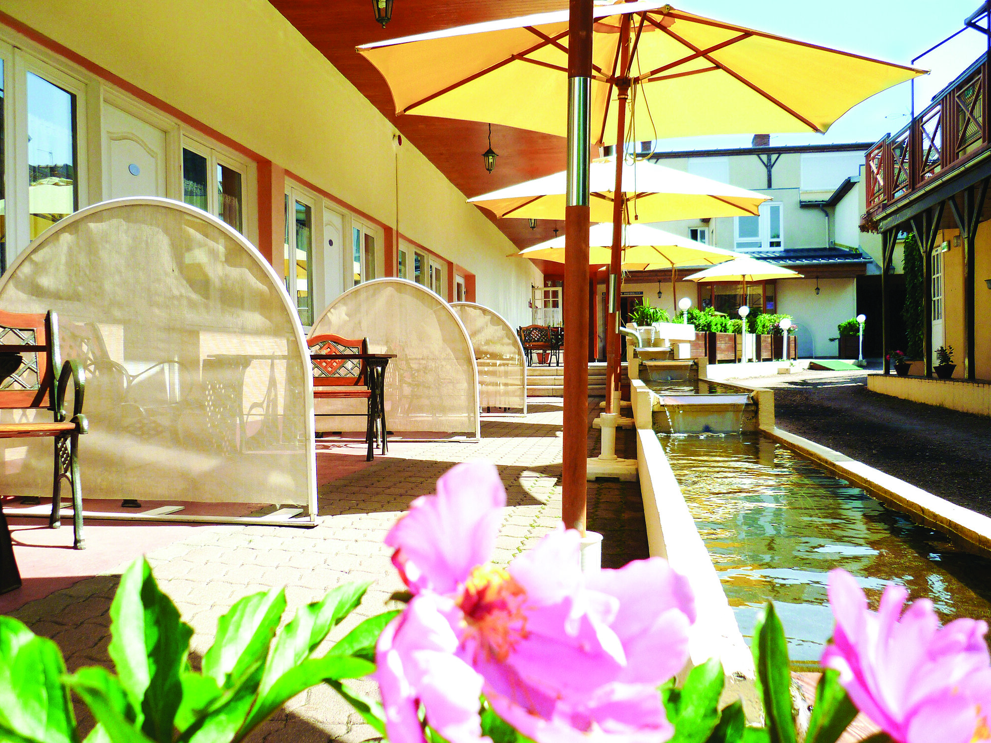 The Originals Boutique, Hôtel Clos Sainte Marie, Nevers 2