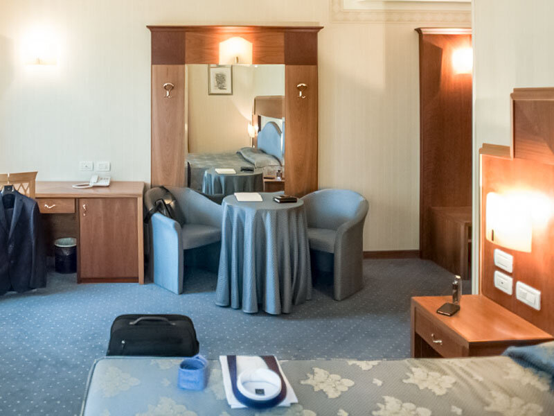 Phi Hotel Astoria 2