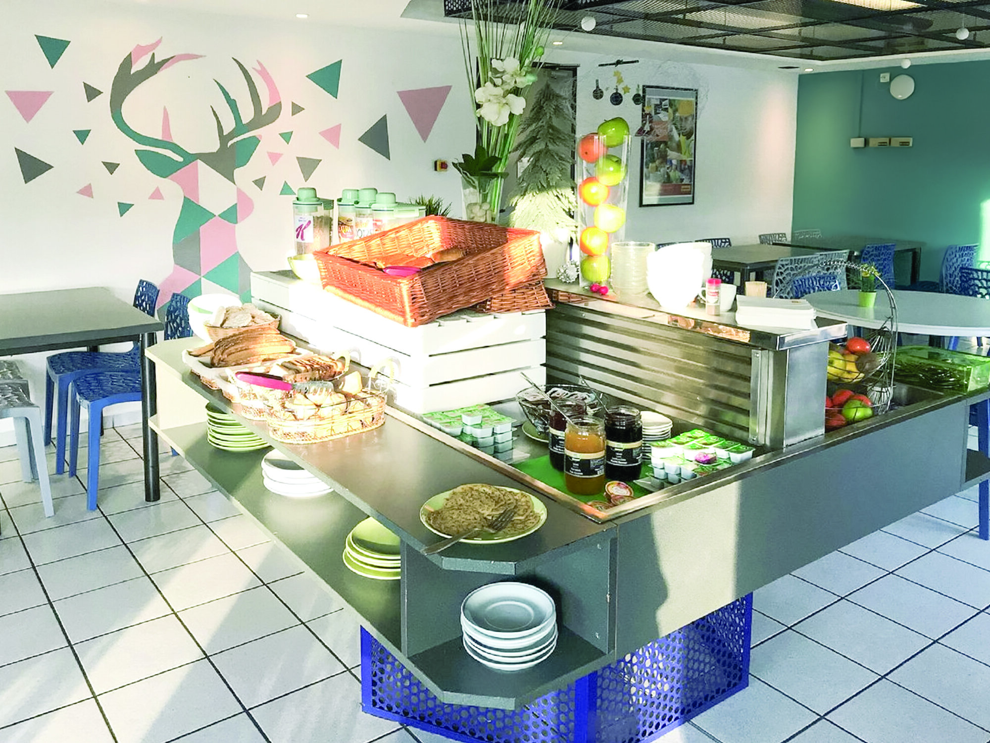 Brit Hotel Essentiel Tours Sud - Chambray-les-Tours 3