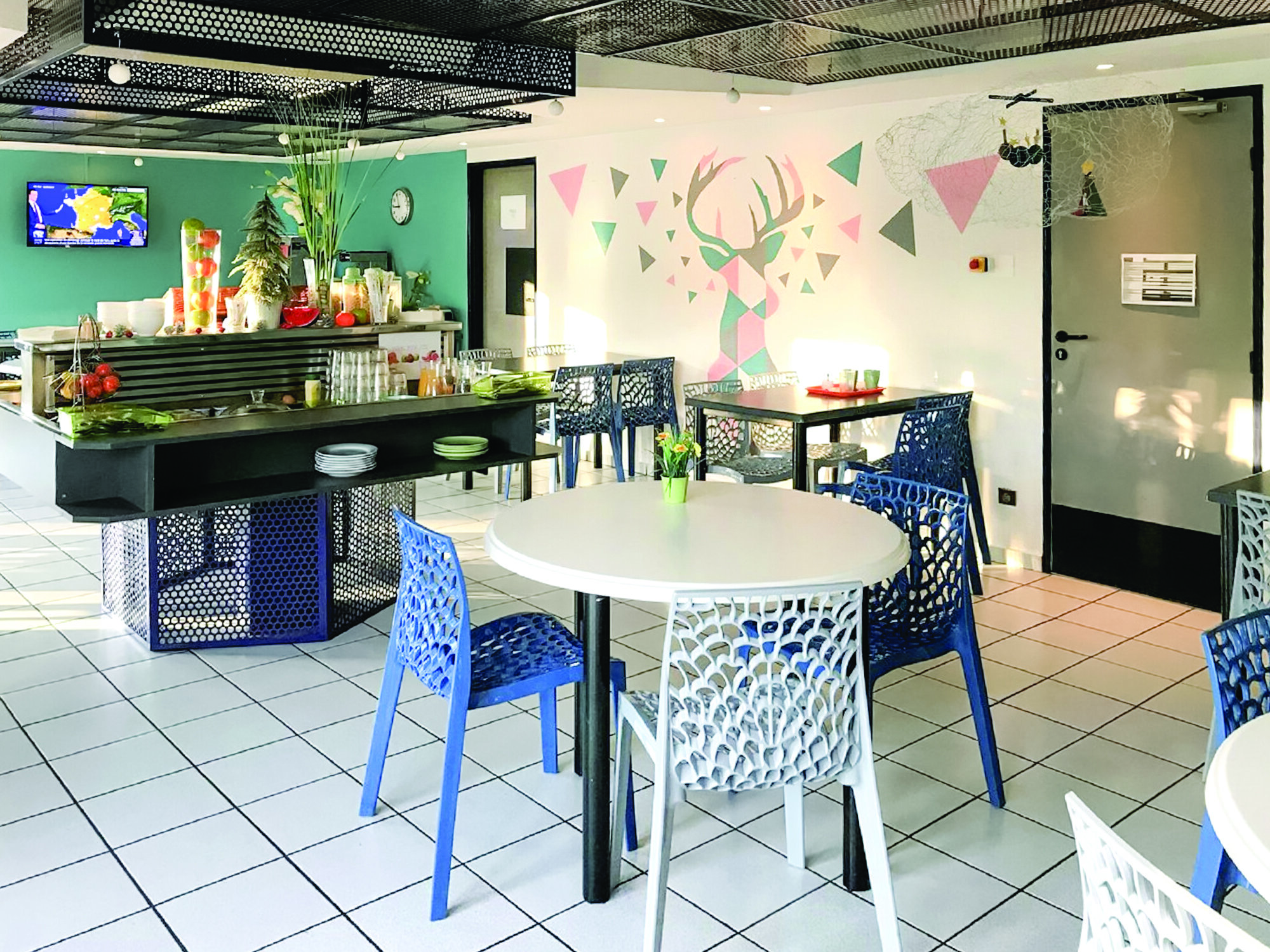 Brit Hotel Essentiel Tours Sud - Chambray-les-Tours 4