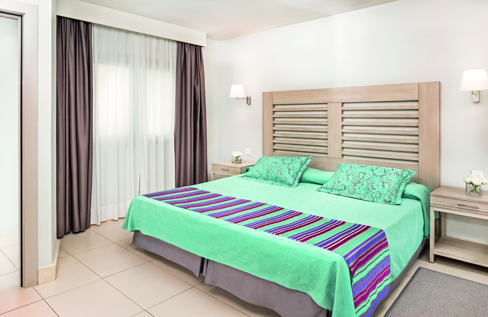 HD Beach Resort & Spa 5