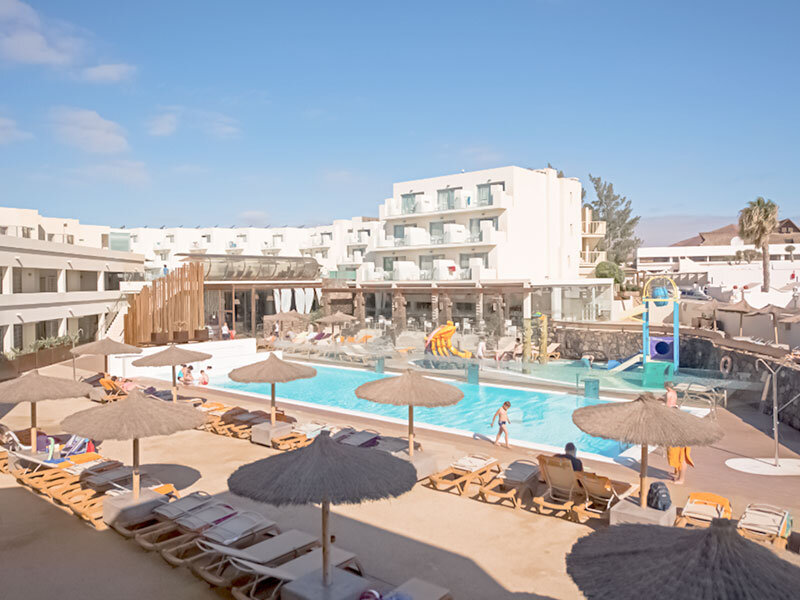 HD Beach Resort & Spa 3