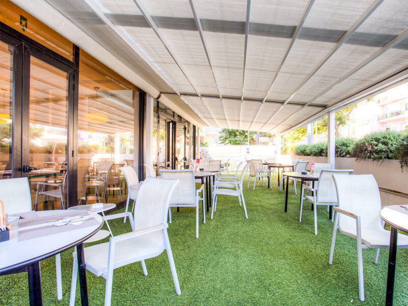 Ferretti Beach Hotel Rimini 3