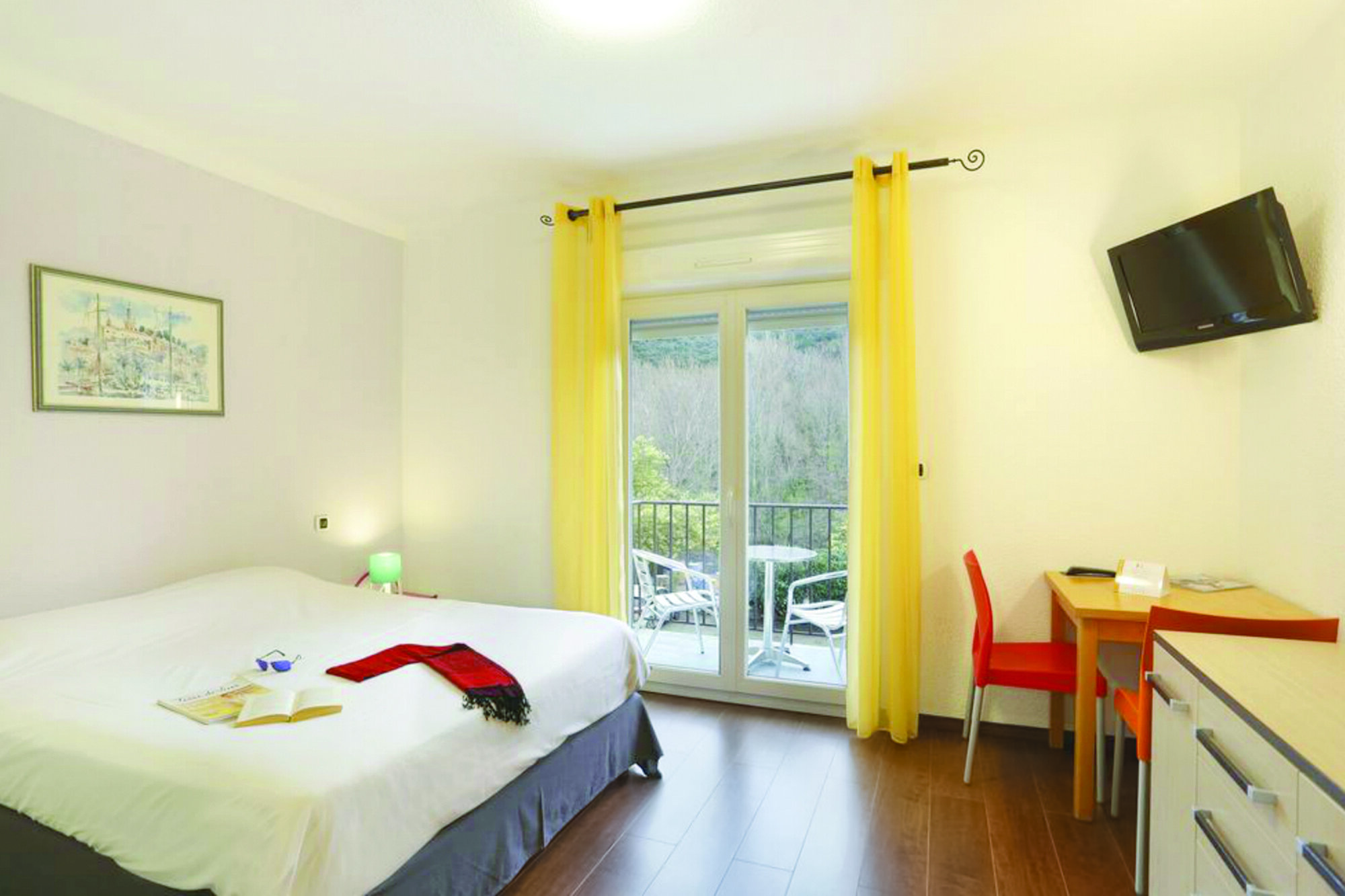 Appart'Hôtel Castel Émeraude 2