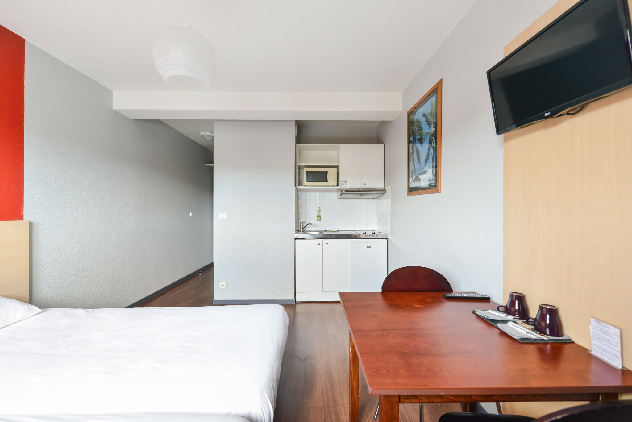 The People hostel -fregate 4