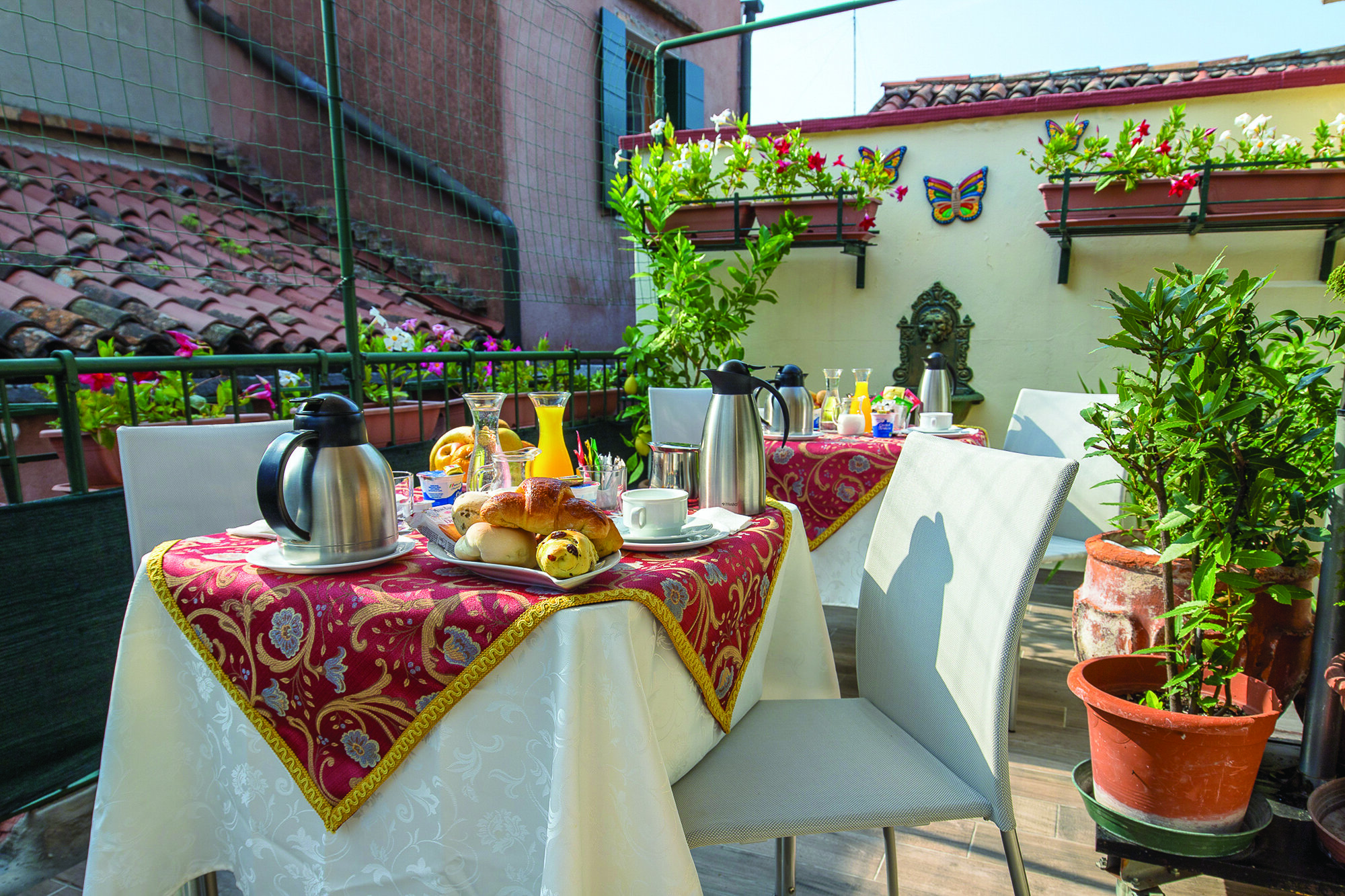 B&B  Angeles Inn 3