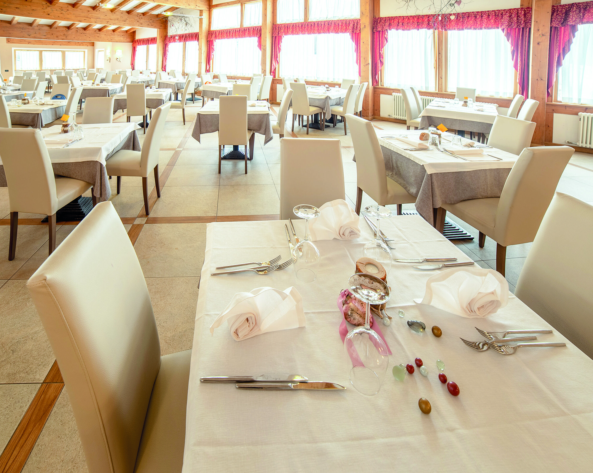 Caminetto Mountain Resort 4