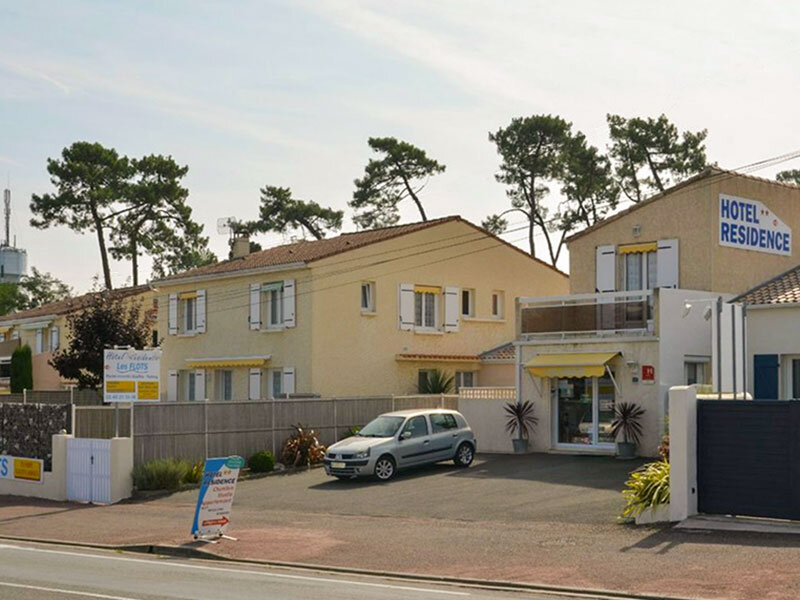 Hôtel Résidence Les Flots 3