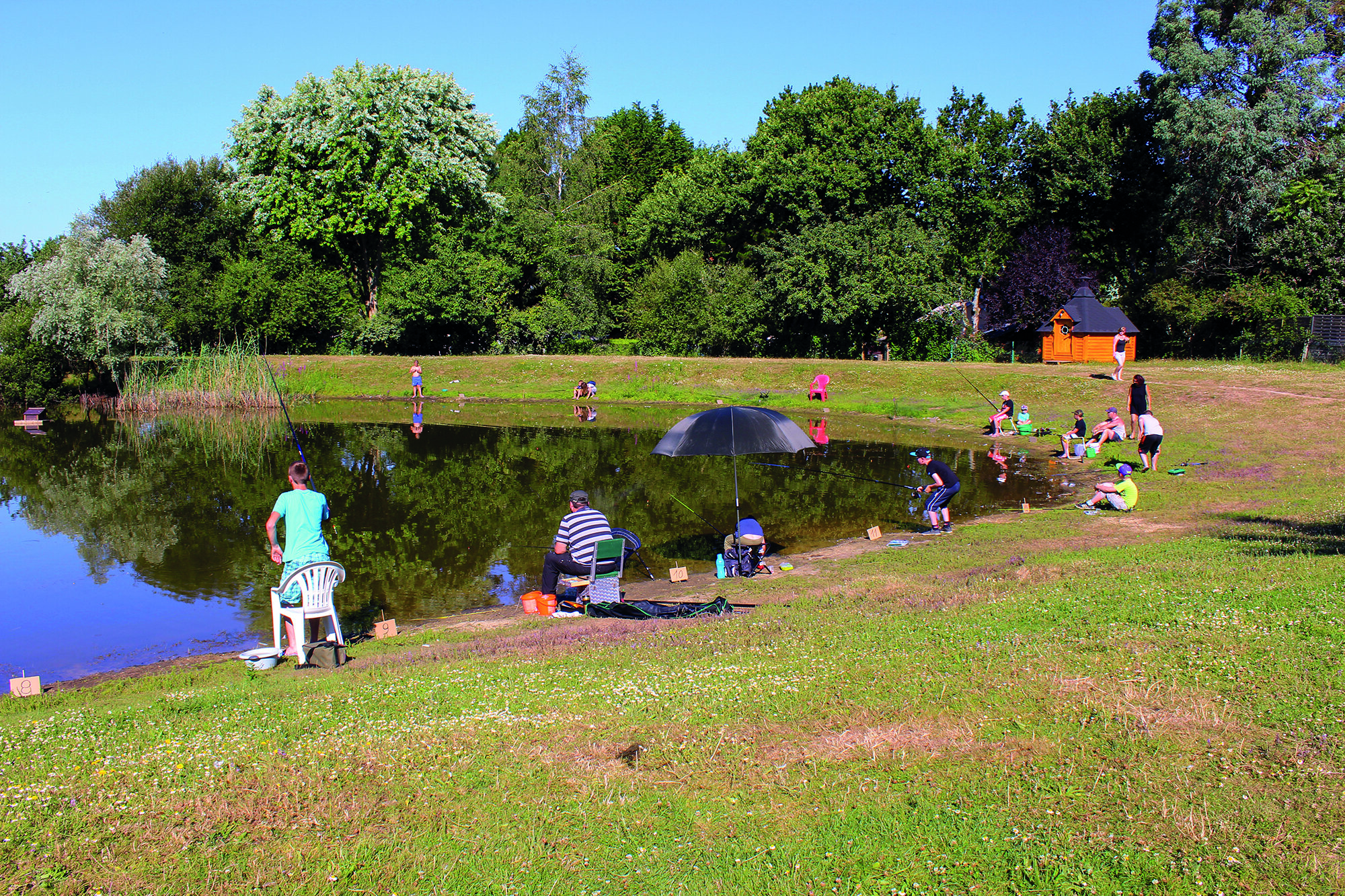 Le Camping de l'Étang du Pays Blanc 4