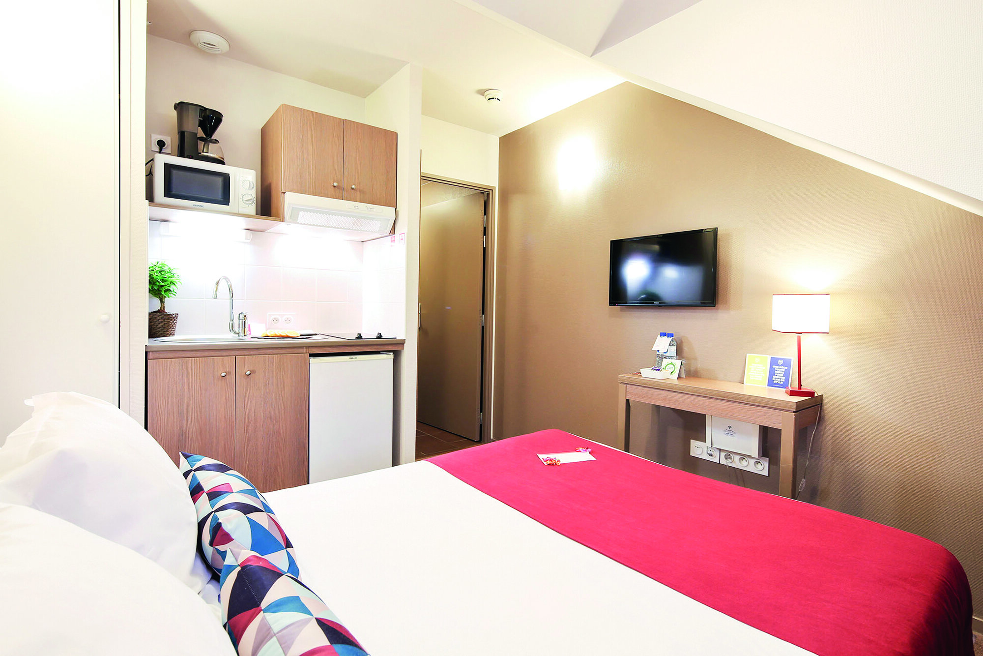 Appart'City Confort Reims Centre 3