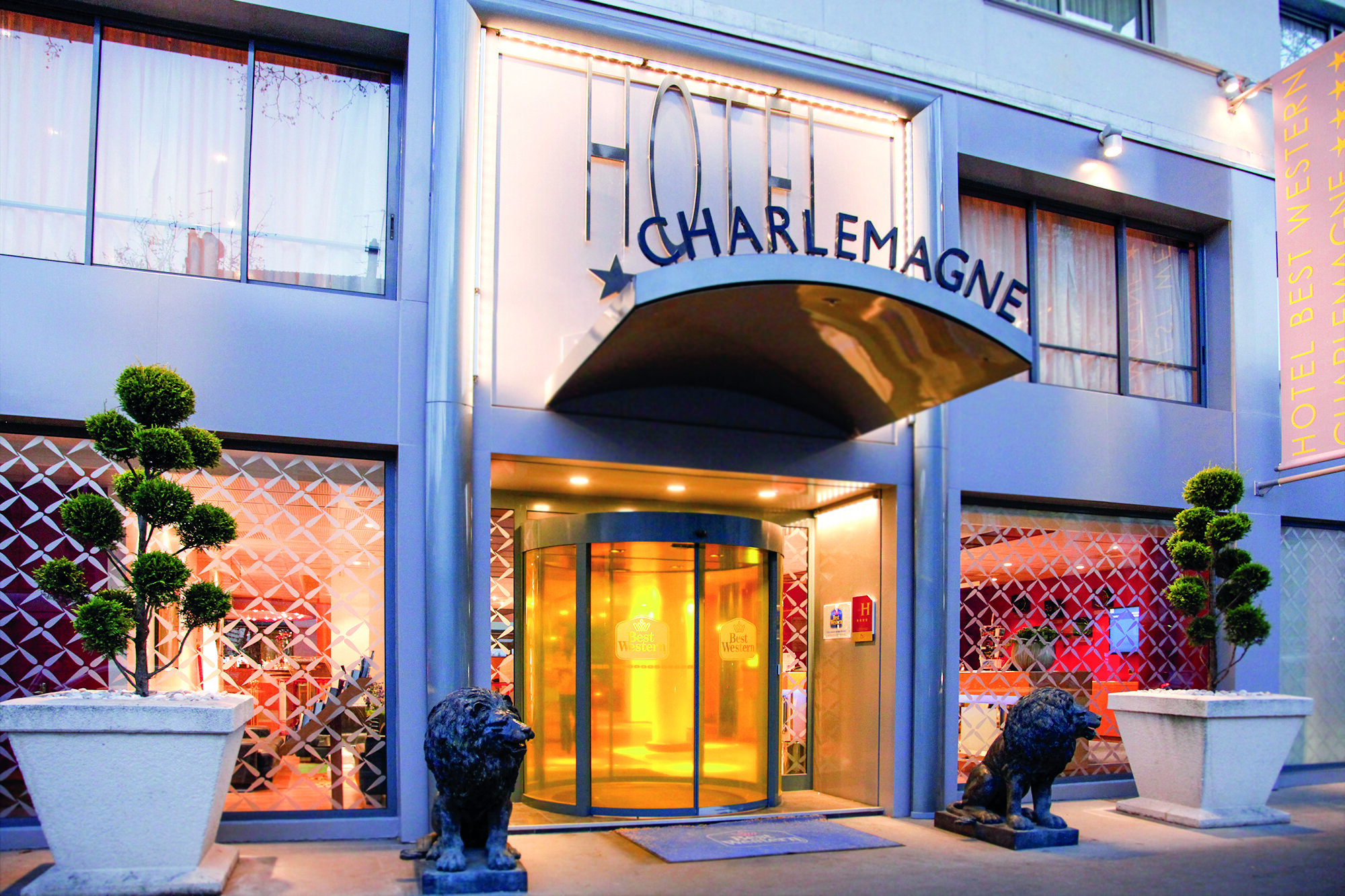 Hôtel Charlemagne 2