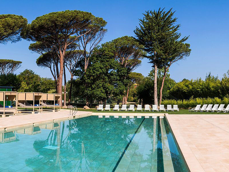 1881 Hotel Balneario Vichy Catalan 3