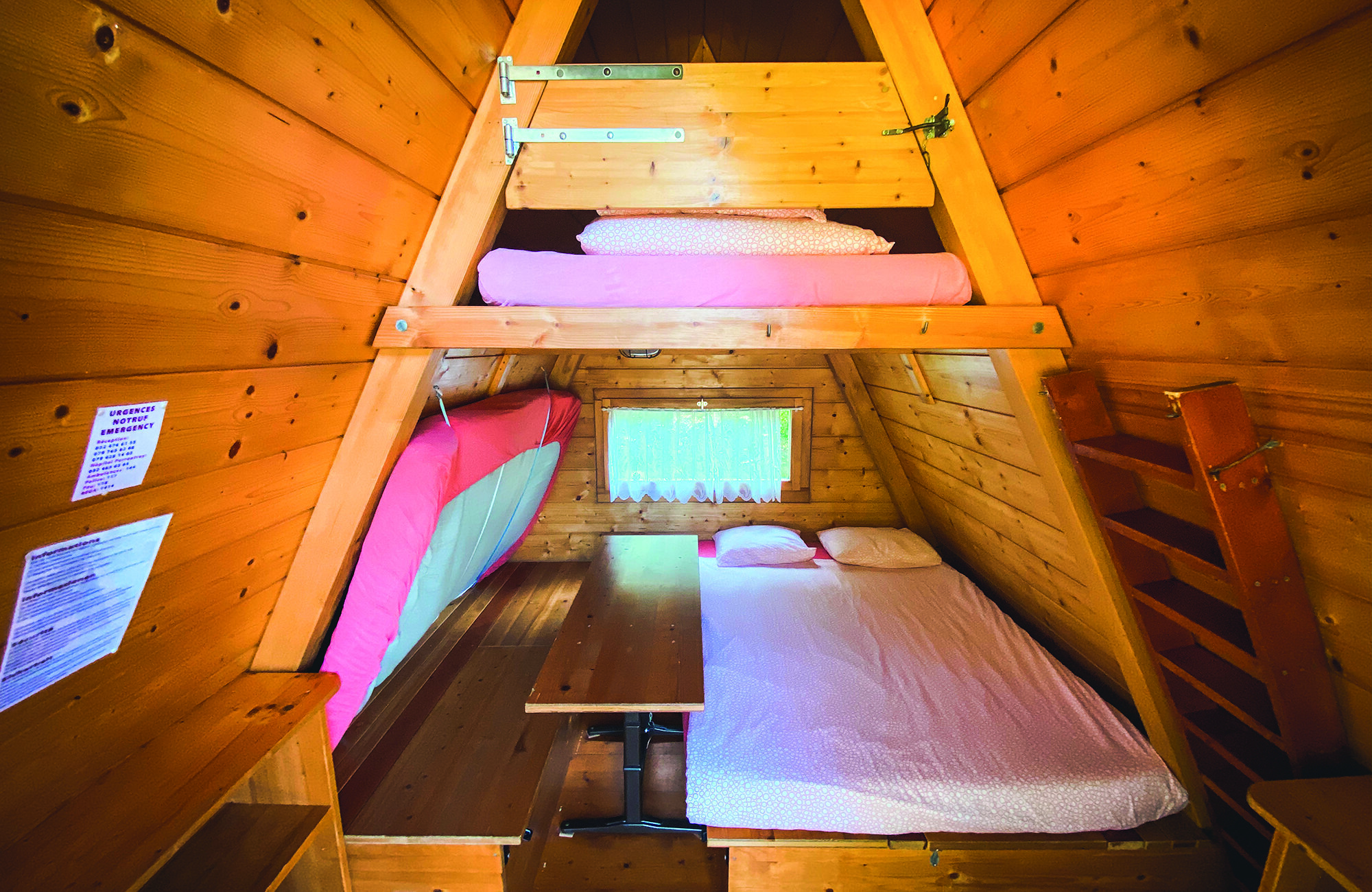Camping Restaurant Les Grottes 2