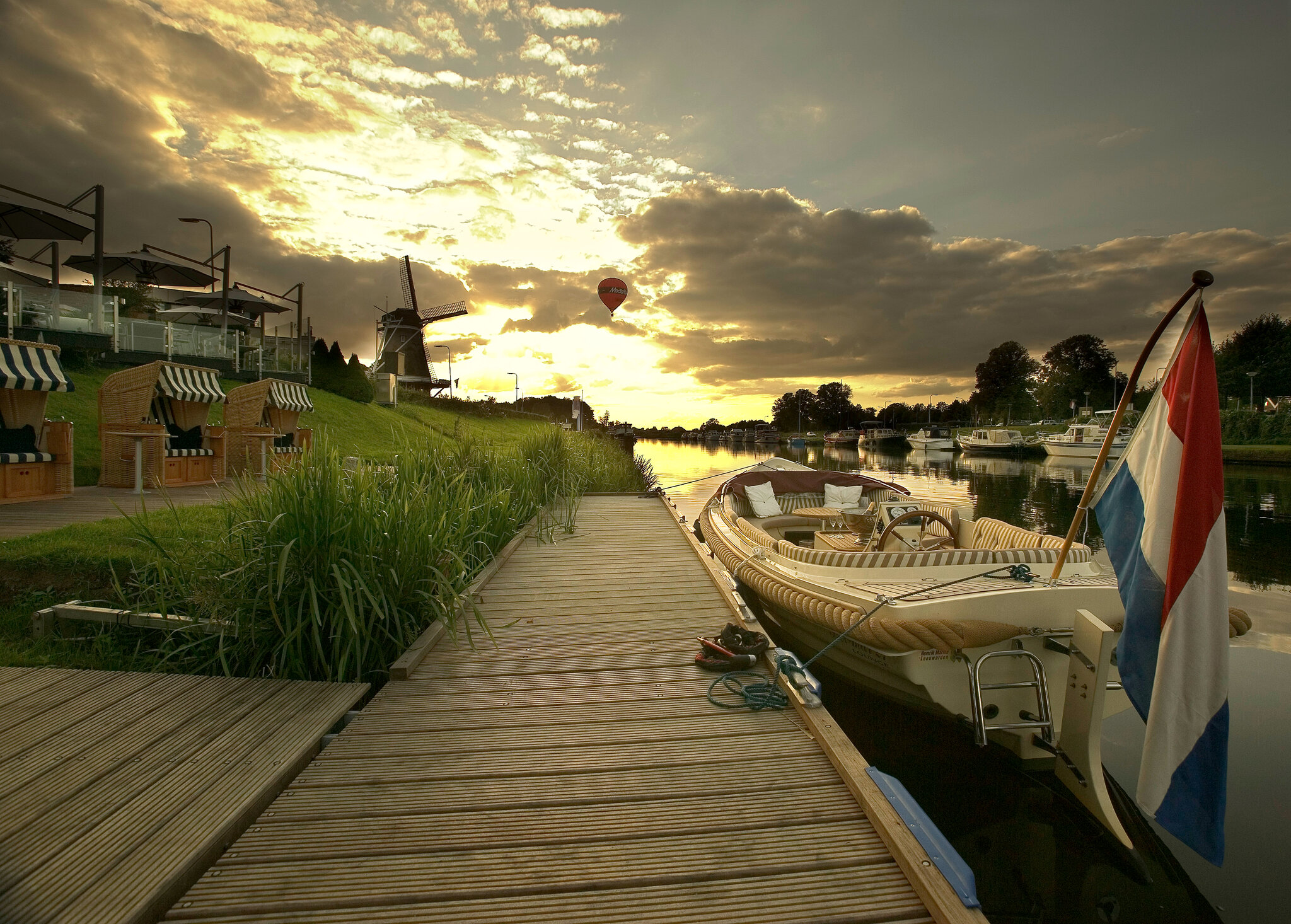 De Zon Hotel & Restaurant 3