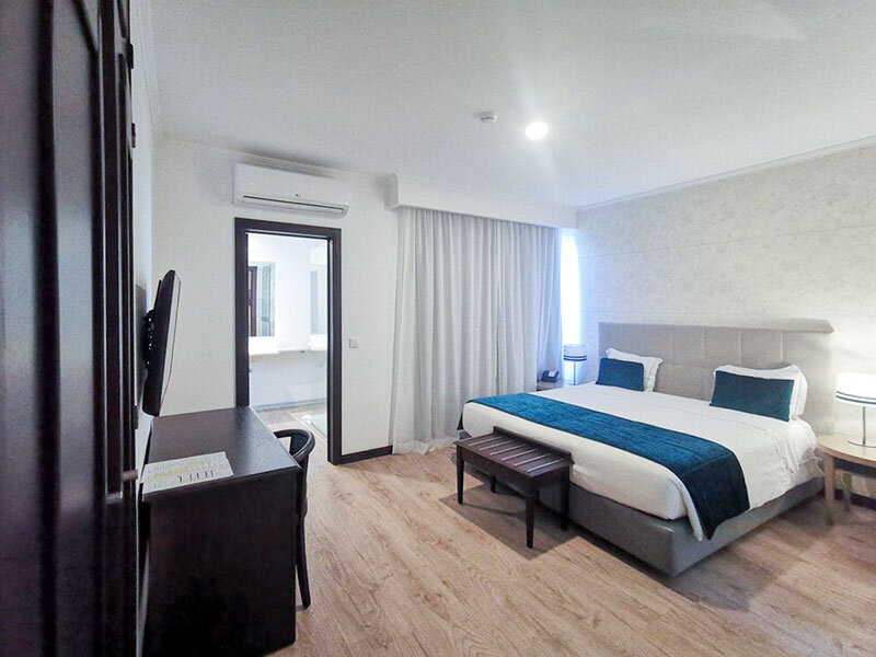 Santa Cruz Village Hotel 2