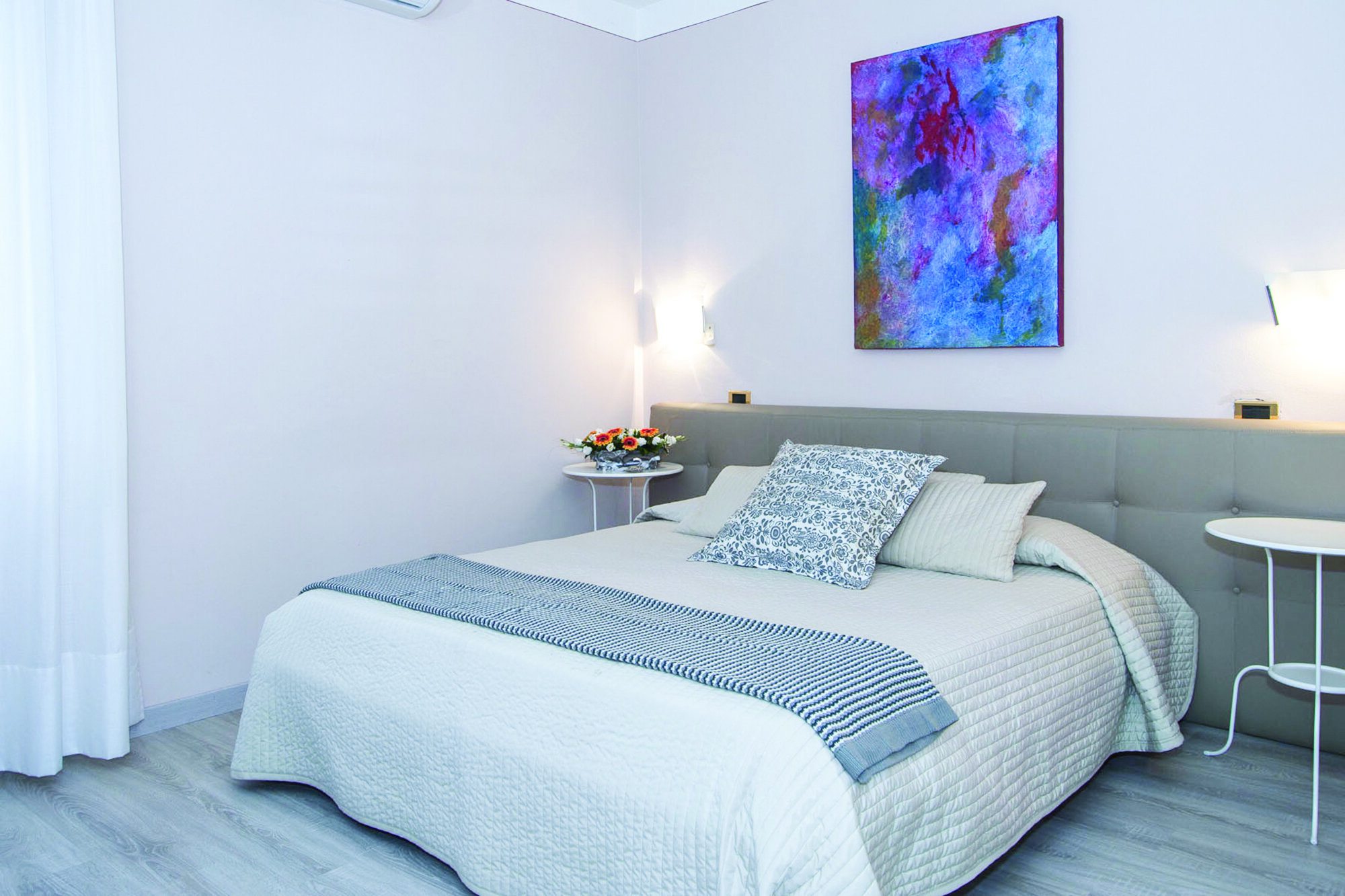 Hotel Monti 3