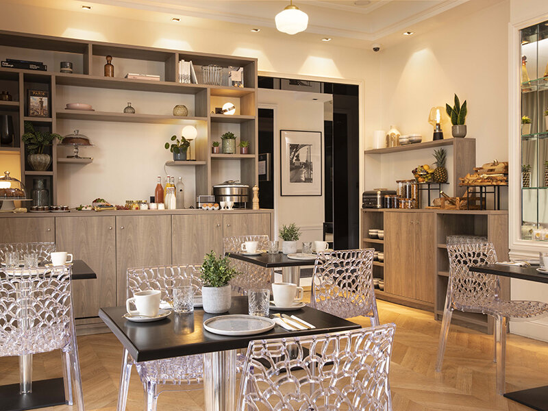 First Hôtel 3