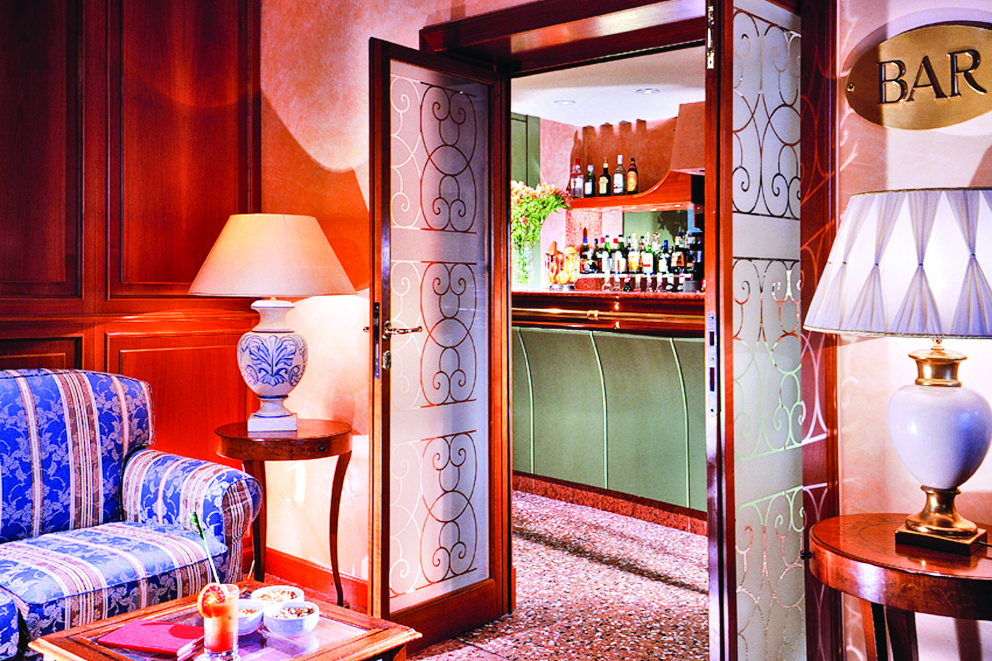 Phi Hotel dei Medaglioni 4