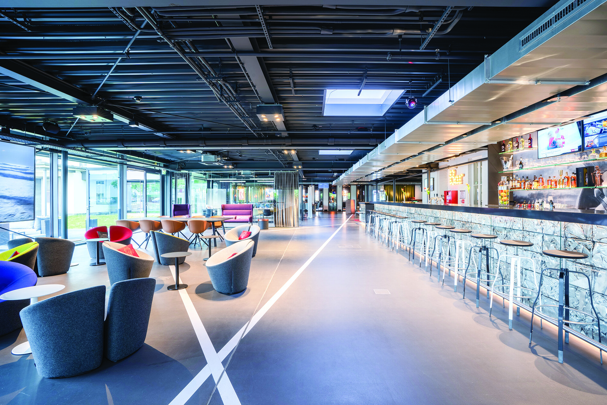 V8 Hotel Koln @MOTORWORLD 5