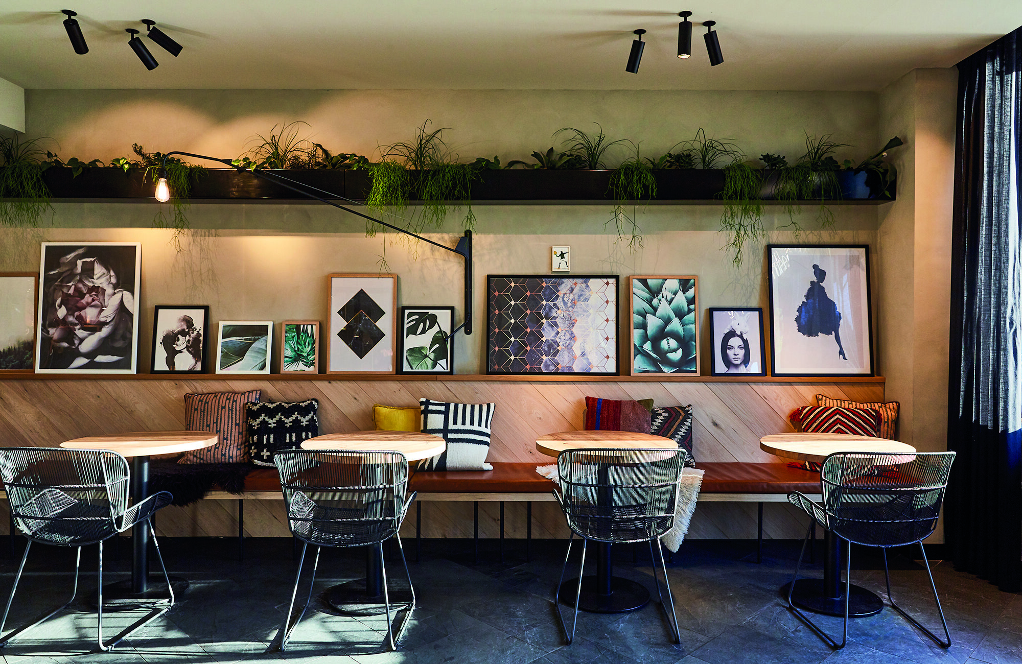 Hotel Indigo Antwerp City Centre 2