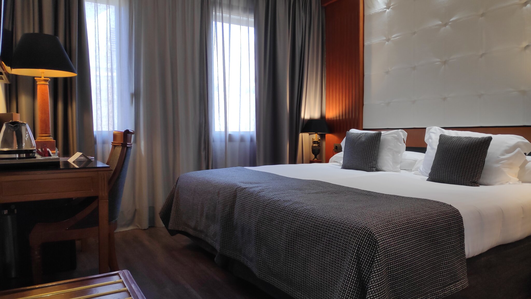 Best Western Premier CMC Girona 4