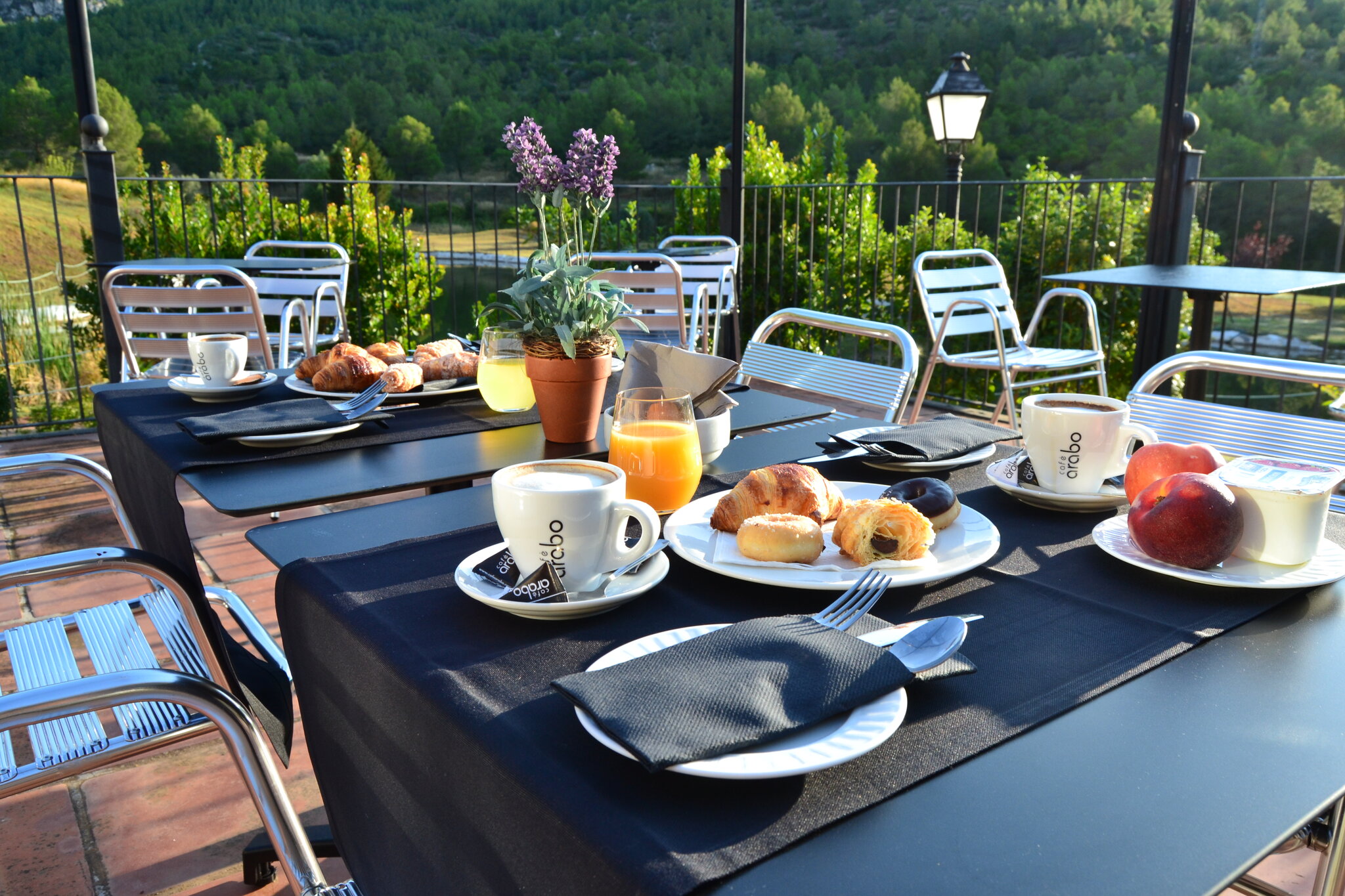 La Figuerola Hotel & Restaurant 2