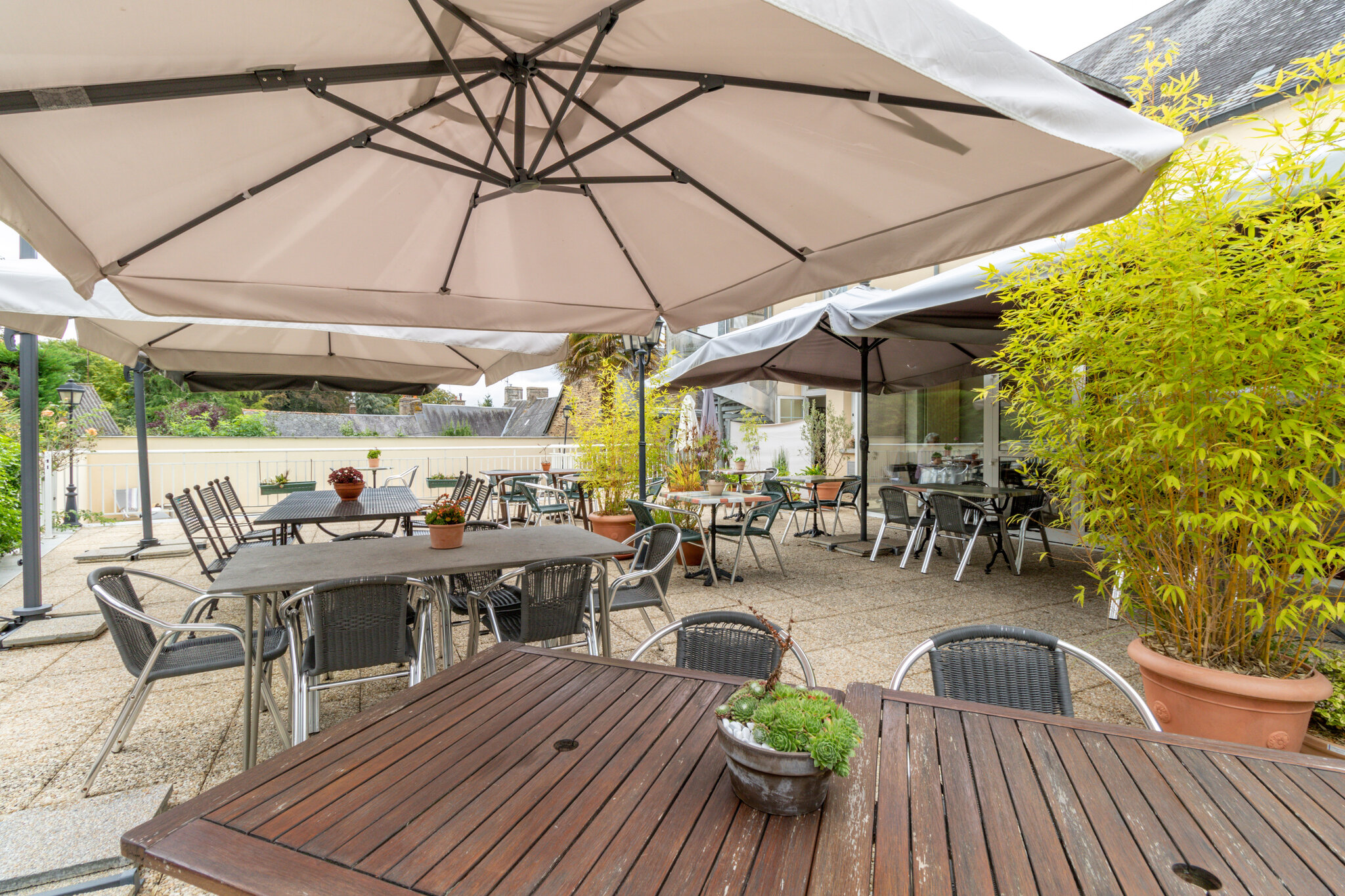 Brit Hotel Le Cygne 3