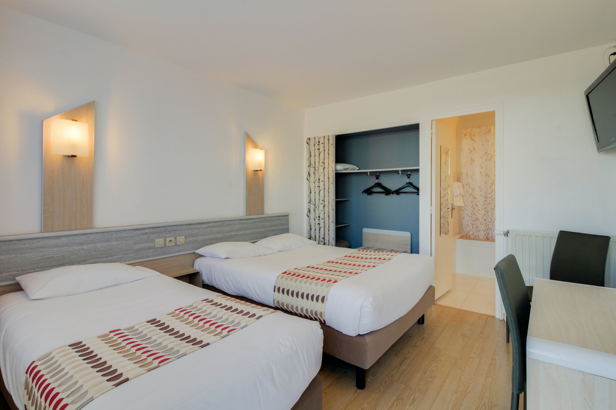 Brit Hotel Confort Dijon Sud 2