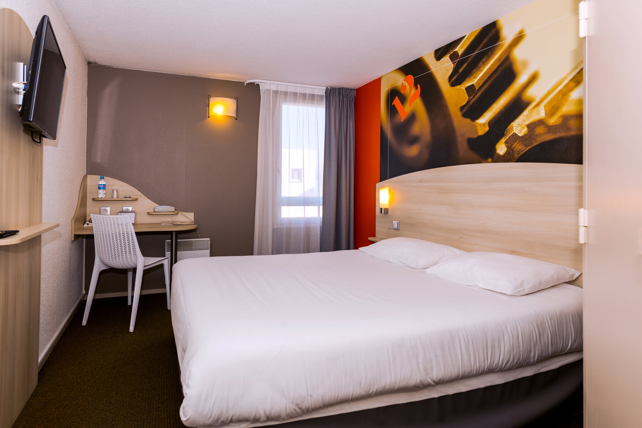 Brit Hotel Confort La Rochelle