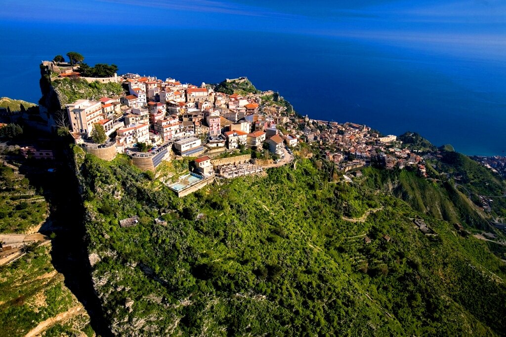 Al Borgo Medievale 3