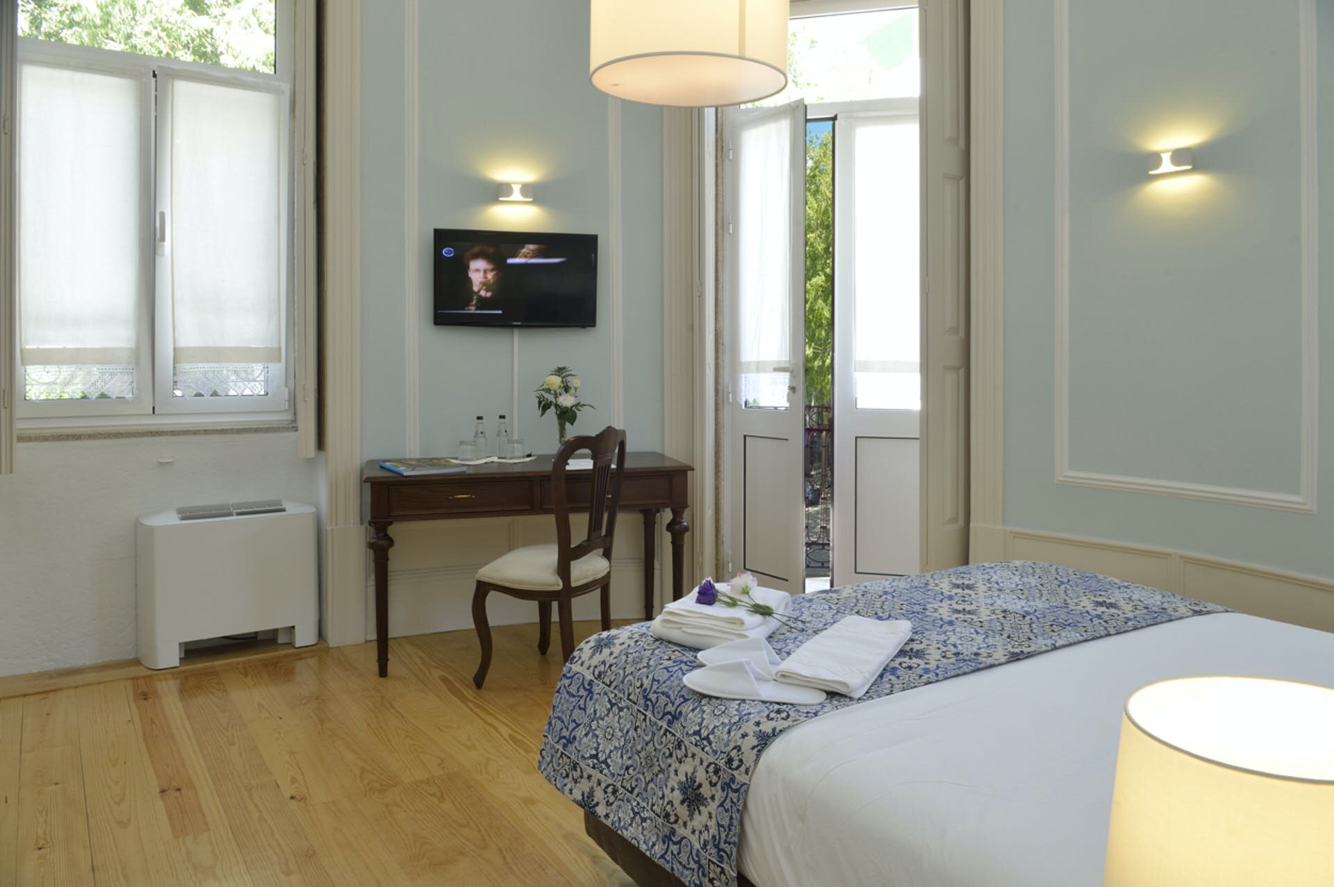 Dukes Corner Guest House 4