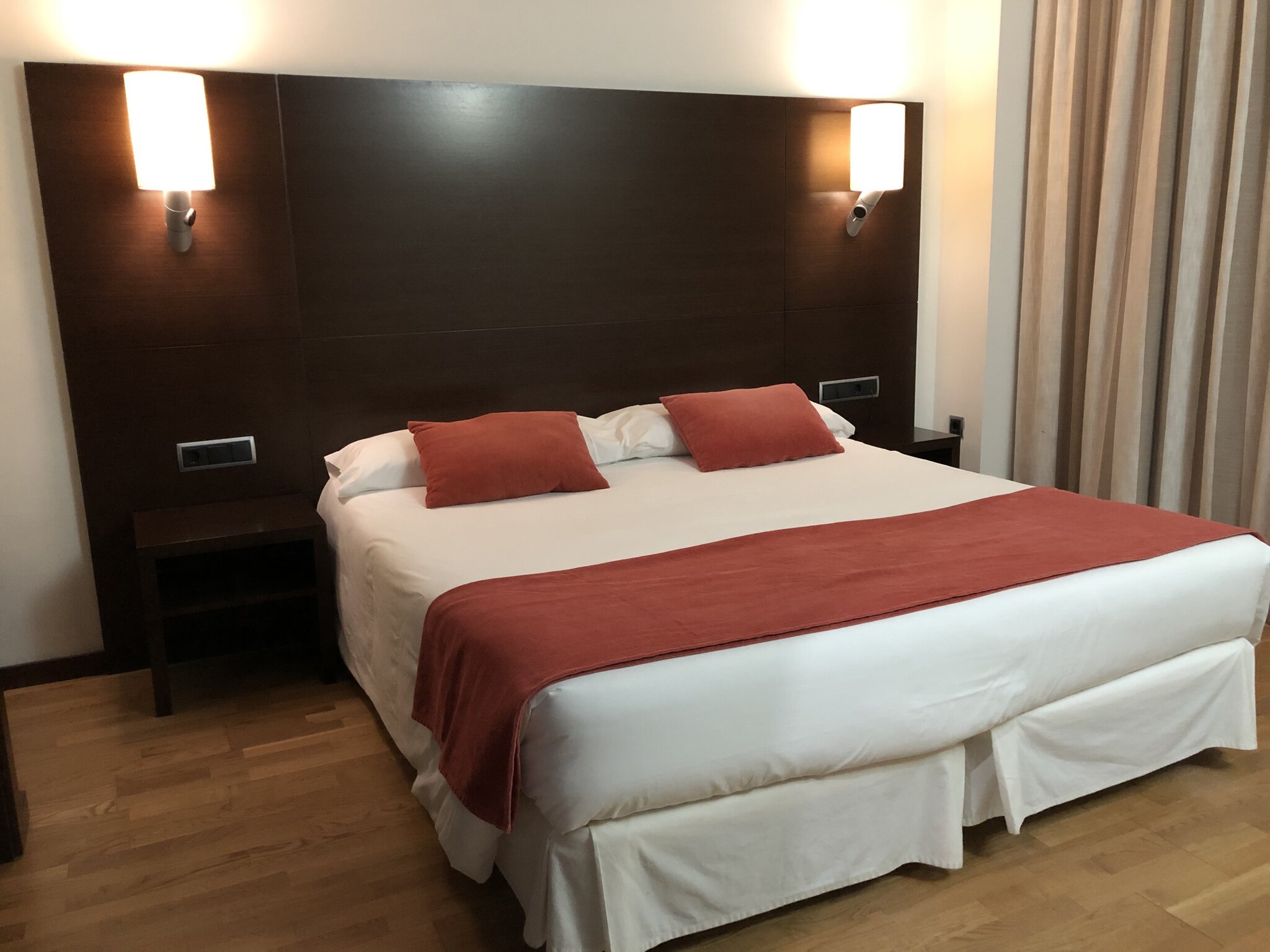 Hotel Valles de Gredos & Talayuela Golf 2