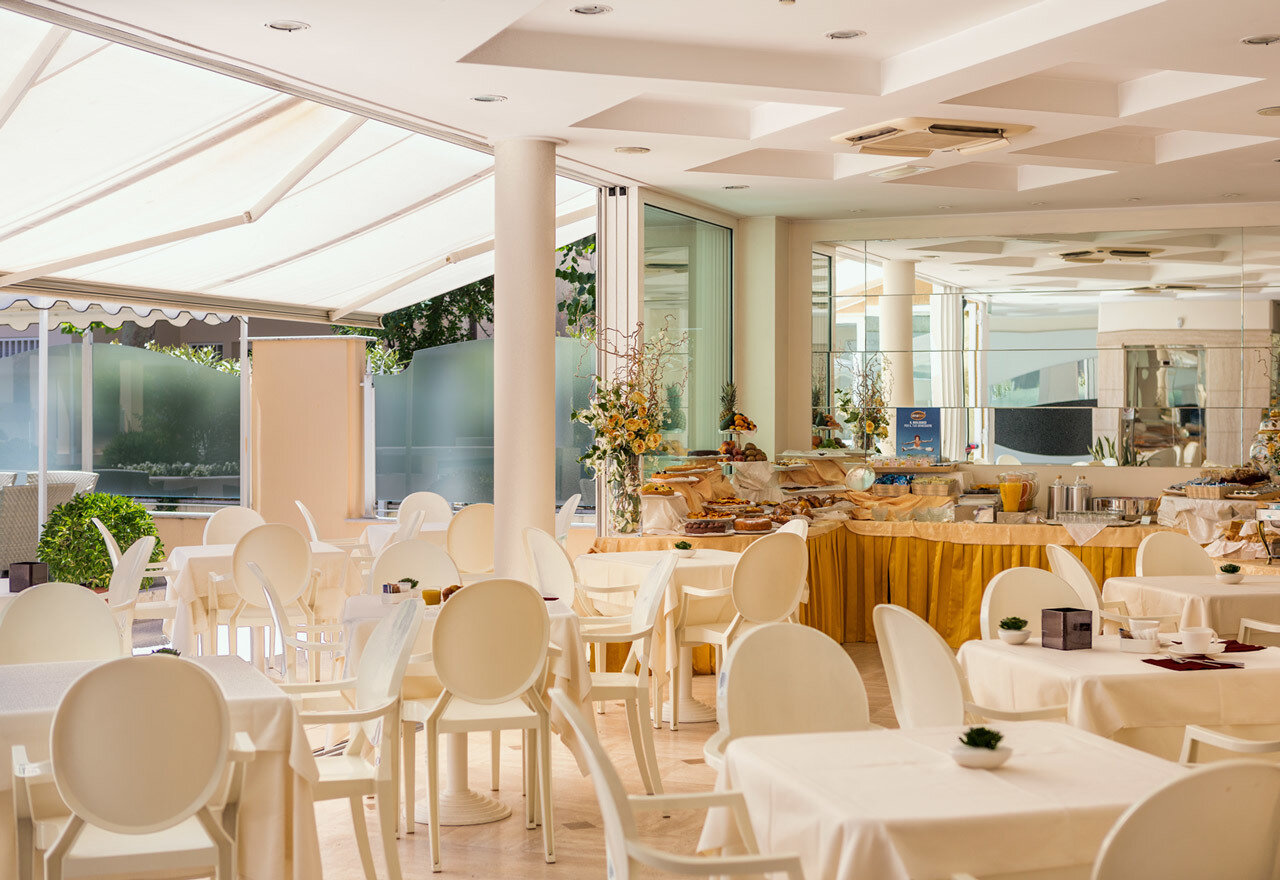Lunariccione Aqua Spa Hotel Adults Only +12 3