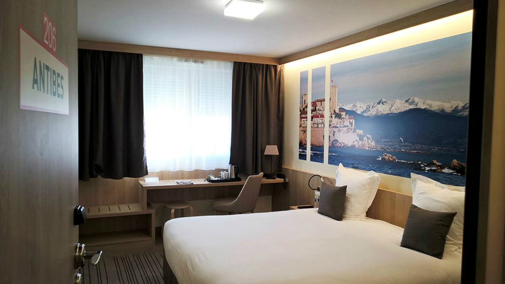 Brit Hotel Montargis 2