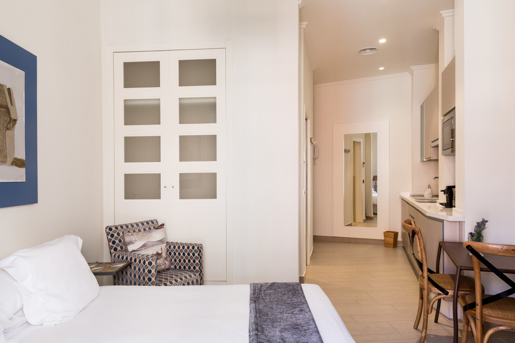 Welldone Cathedral Suites 2