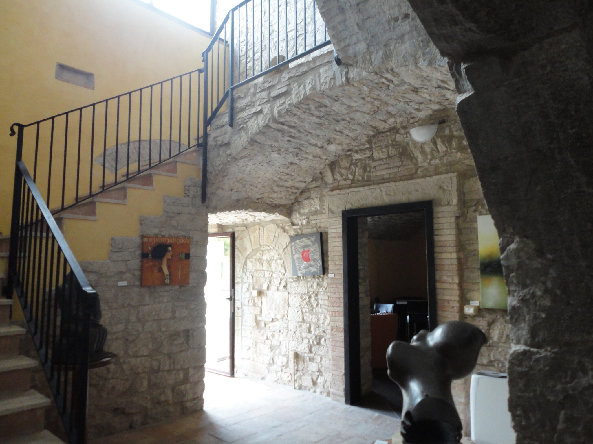 Castello Izzalini Todi Resort 3