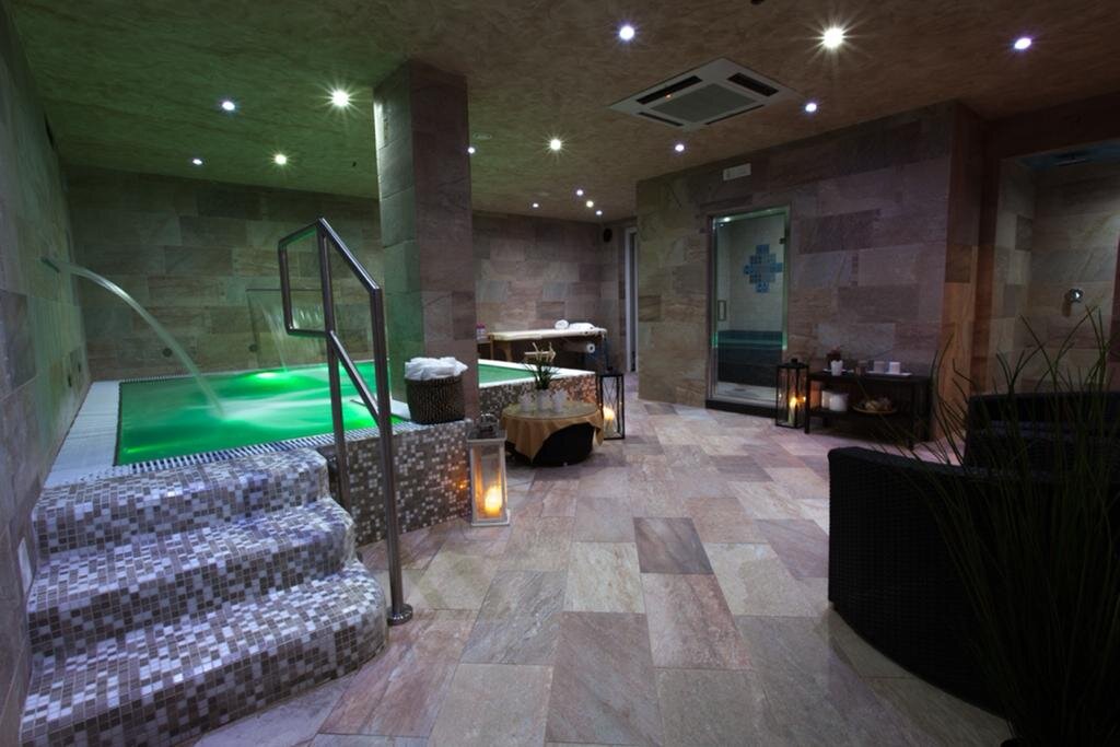 Hotel Costazzurra Museum & Spa 2