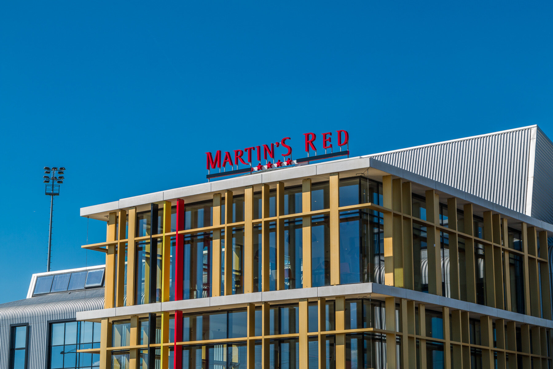 Martin's Red 2
