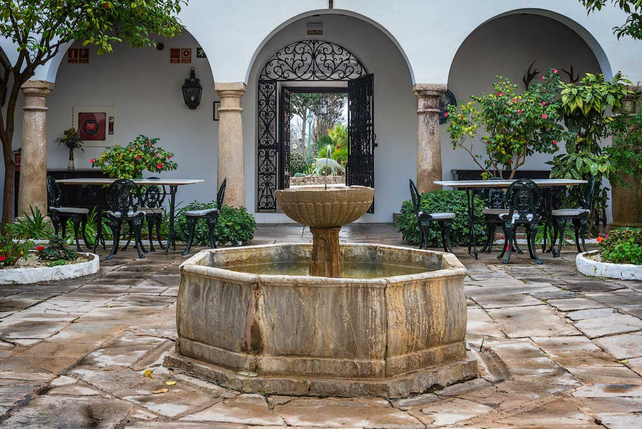 Hotel Casa Convento La Almoraima 3