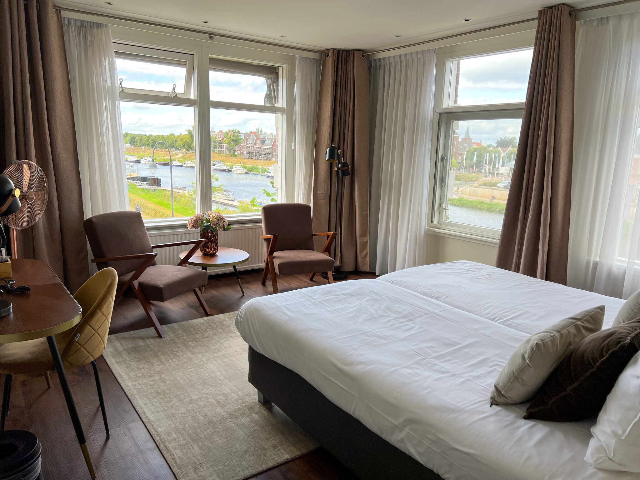 De Zon Hotel & Restaurant 2