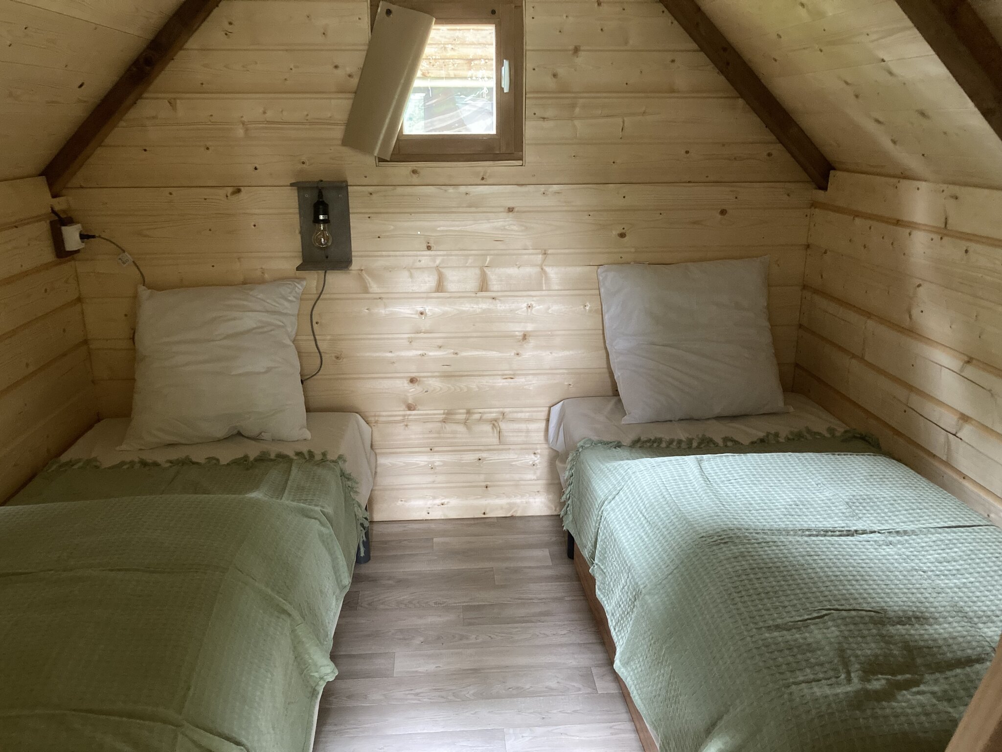 Camping Le Lac ô Fées 3